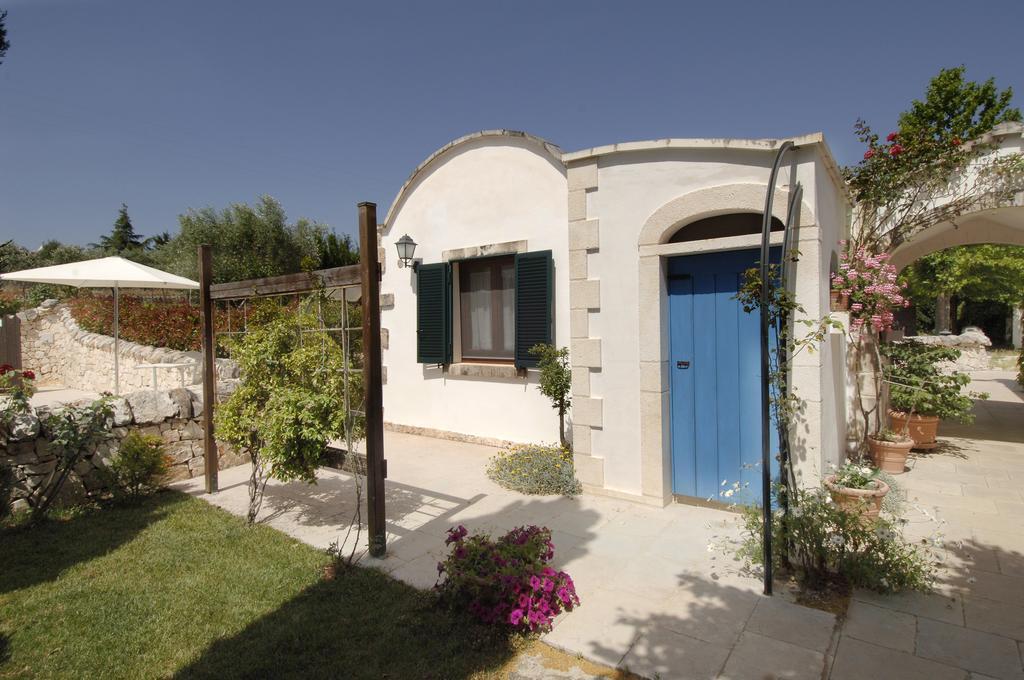 מרטינה פרנקה B&B Trulli Valle D'Itria מראה חיצוני תמונה